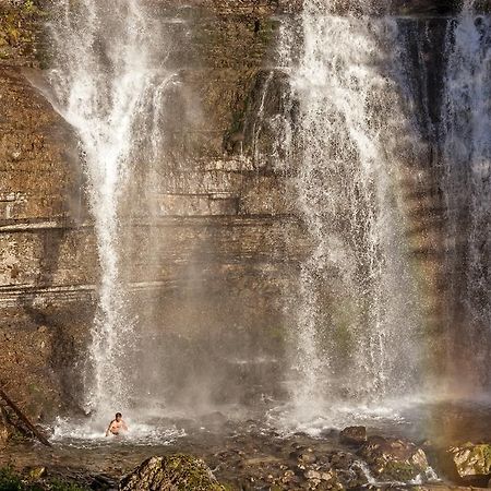 Hotel Chalet Del Sogno مادونا دي كامبيليو المظهر الخارجي الصورة