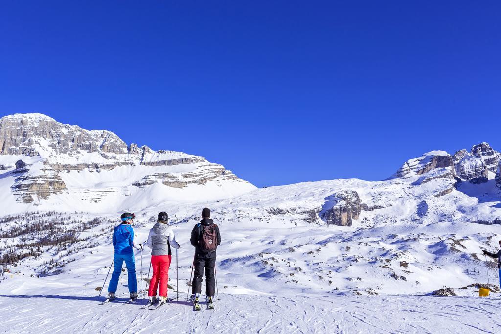 Hotel Chalet Del Sogno مادونا دي كامبيليو المظهر الخارجي الصورة